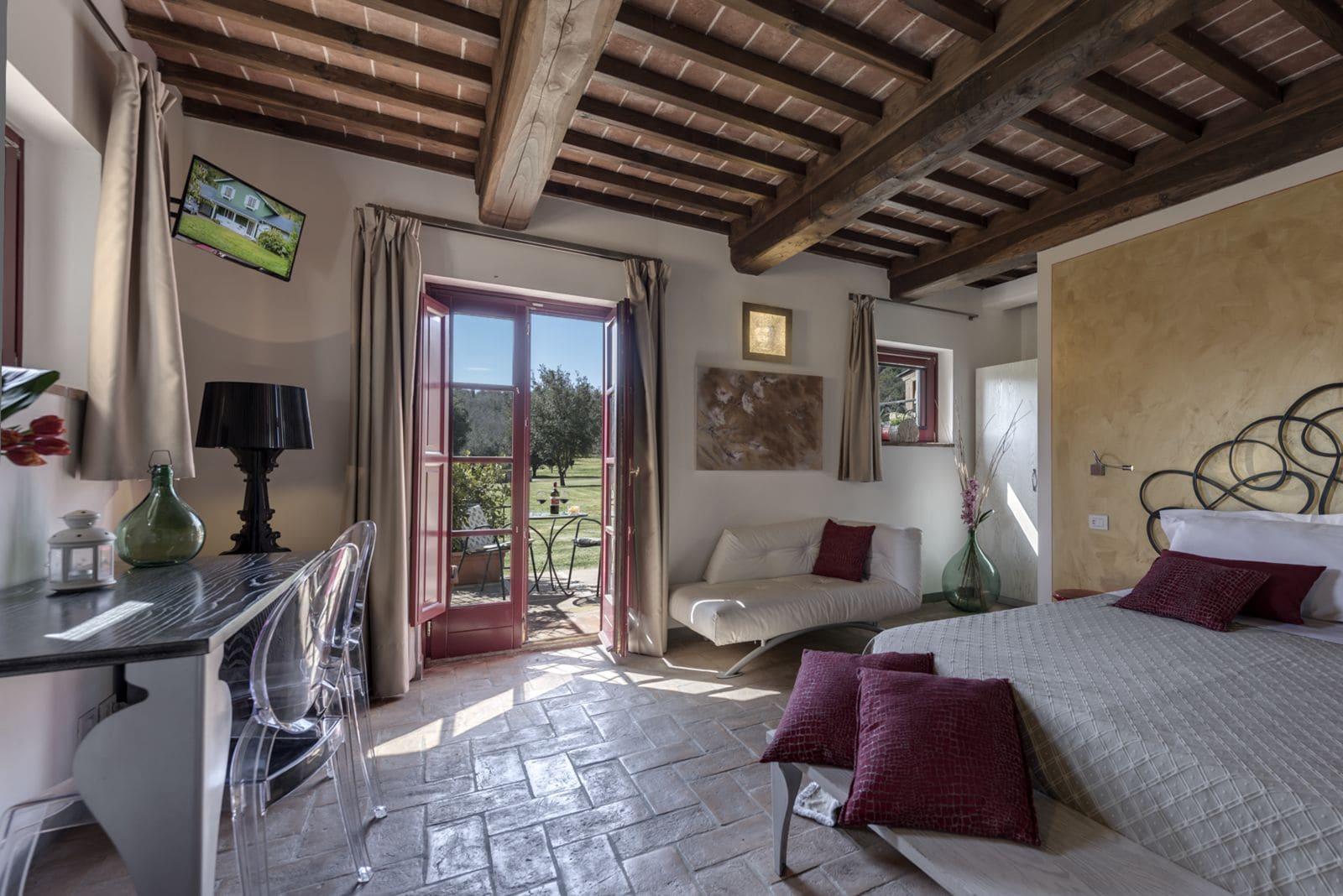 Hotel Hotel&restaurant Casolare Le Terre Rosse 3*