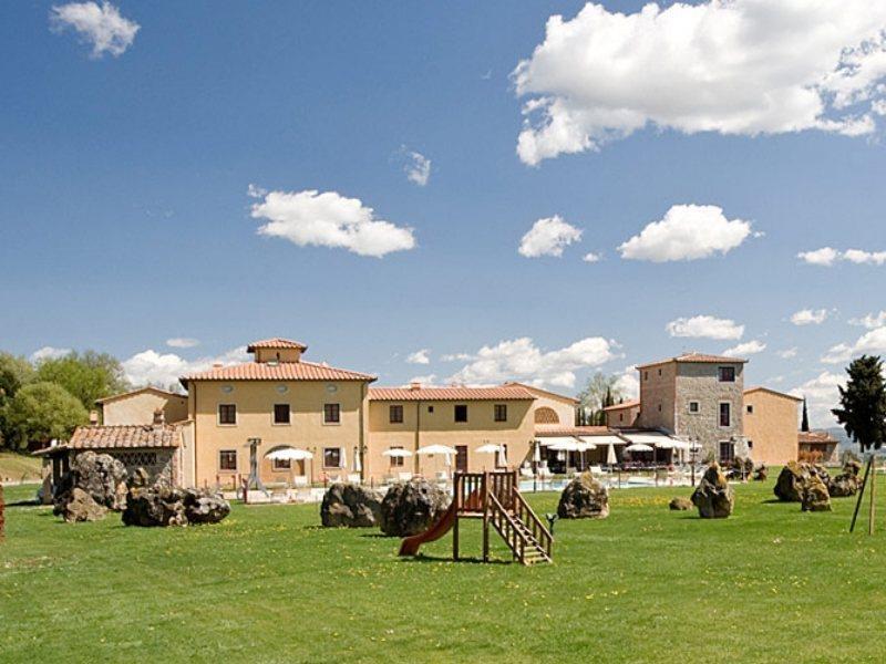 Hotel&restaurant Casolare Le Terre Rosse